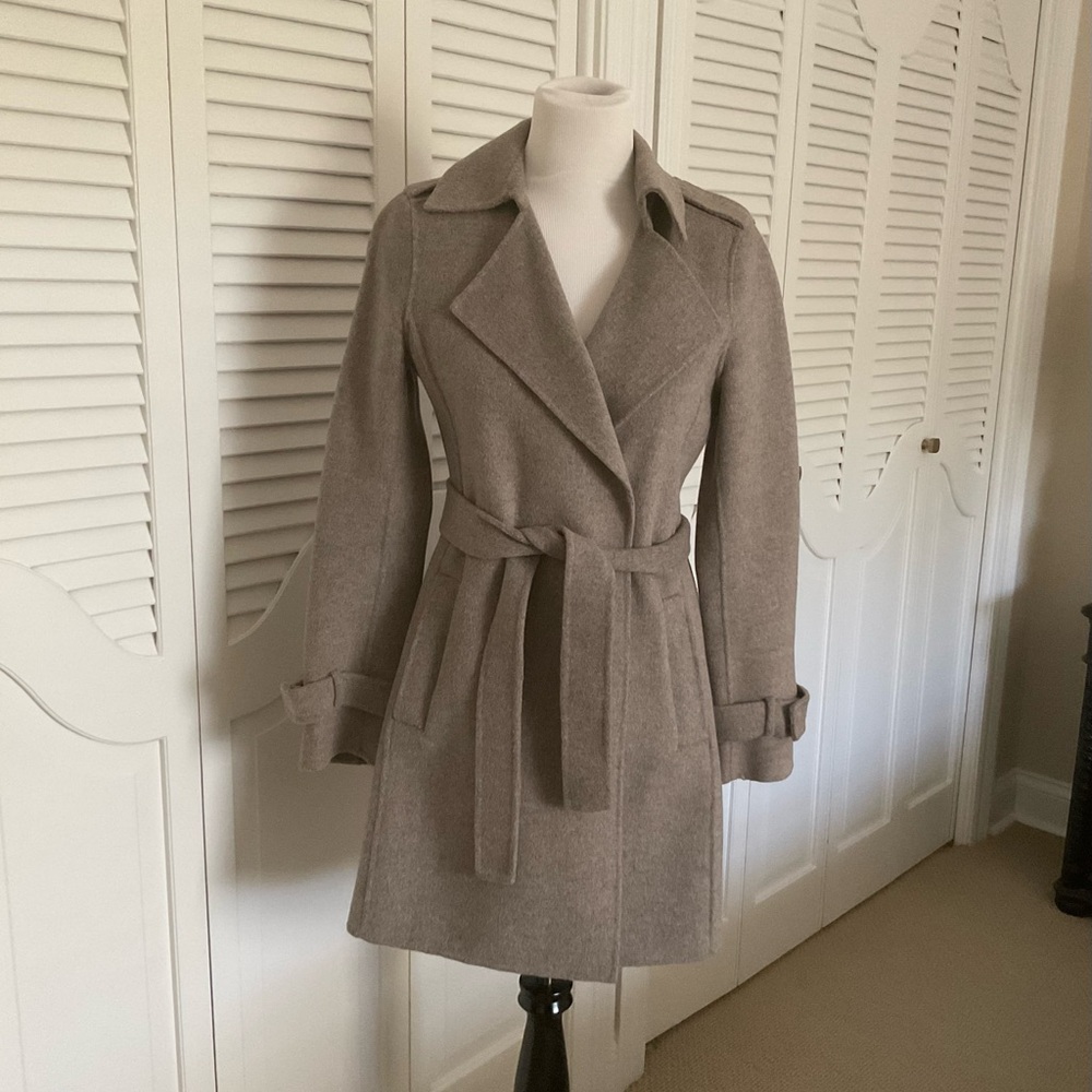 BANANA REPUBLIC DOUBLE-FACED WOOL  TRENCH COAT SIZE S .